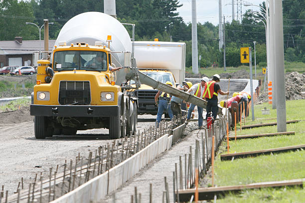 Best Local Concrete Companies  in New Holstein, WI